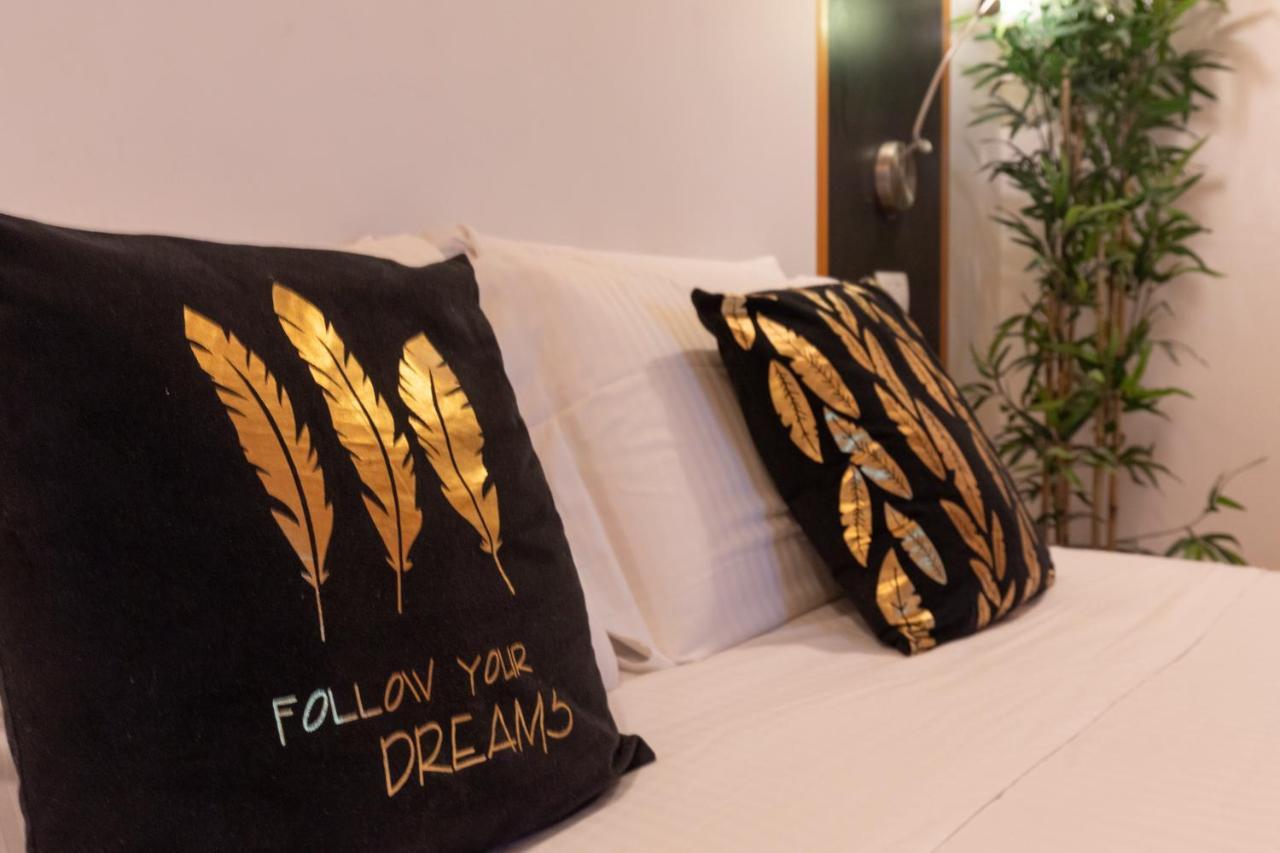 Irooms Jacuzzi Suites Roma Esterno foto