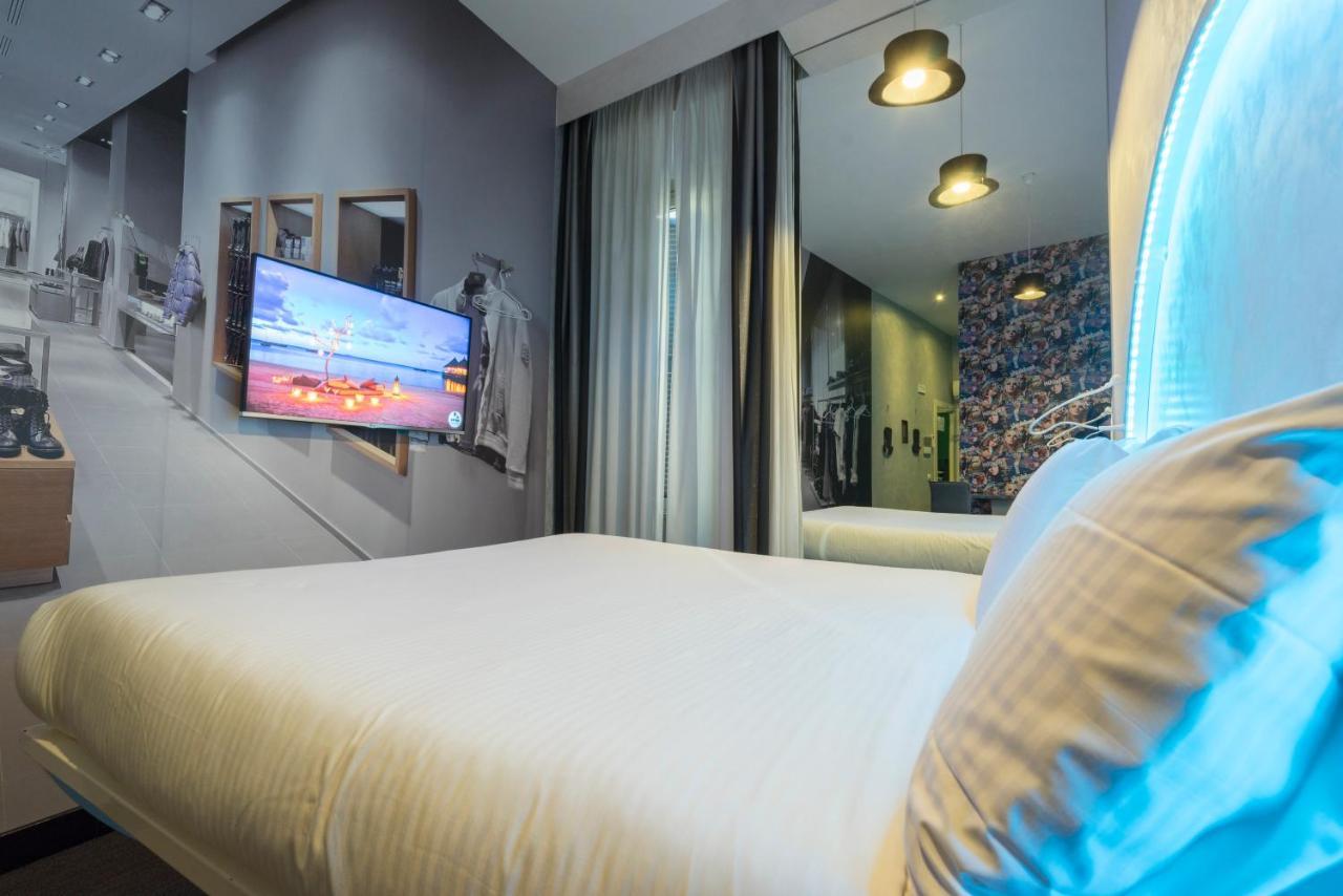 Irooms Jacuzzi Suites Roma Esterno foto