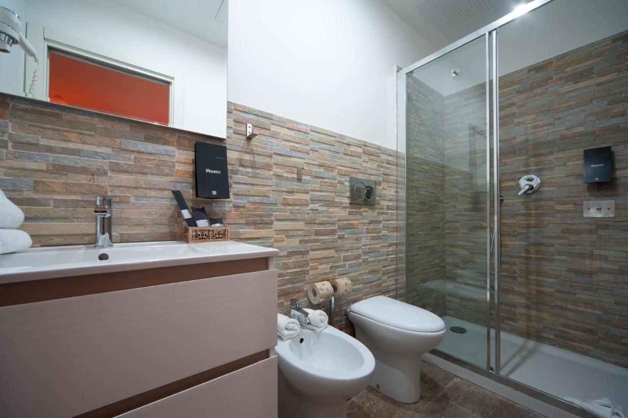 Irooms Jacuzzi Suites Roma Esterno foto